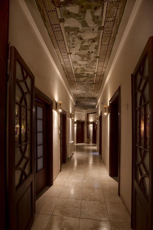 Augustos Hotel Thessaloniki Exterior photo